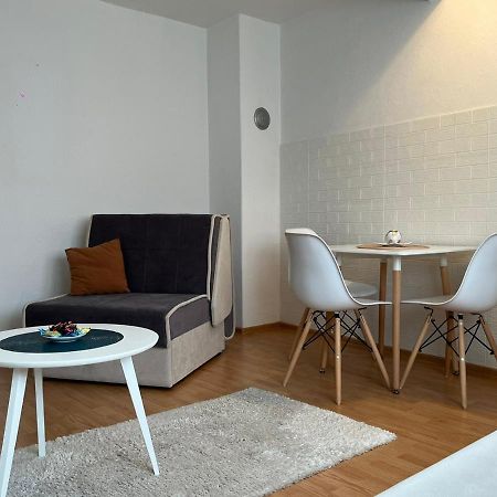 Sunlight Apartments โมสตาร์ ภายนอก รูปภาพ